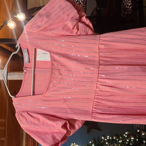 Mini dress - Picture 2 of 5